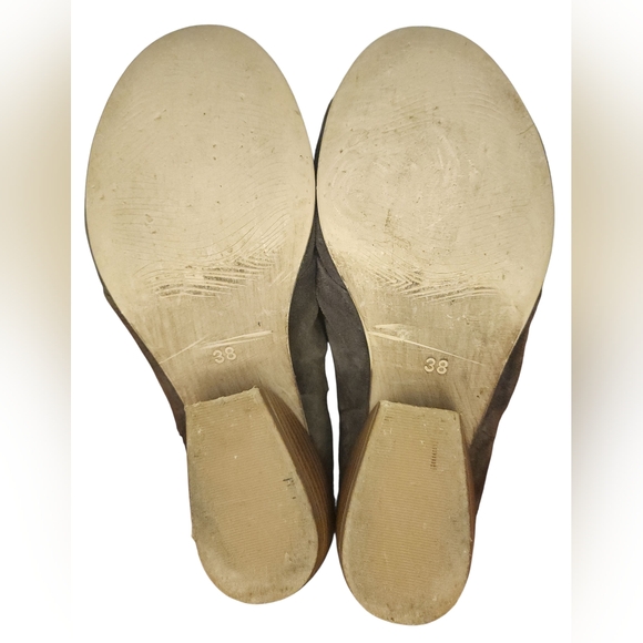 Miz Mooz Suede Peep Toe Booties, Womens 38 EU (7.5-8 US) - Picture 8 of 9